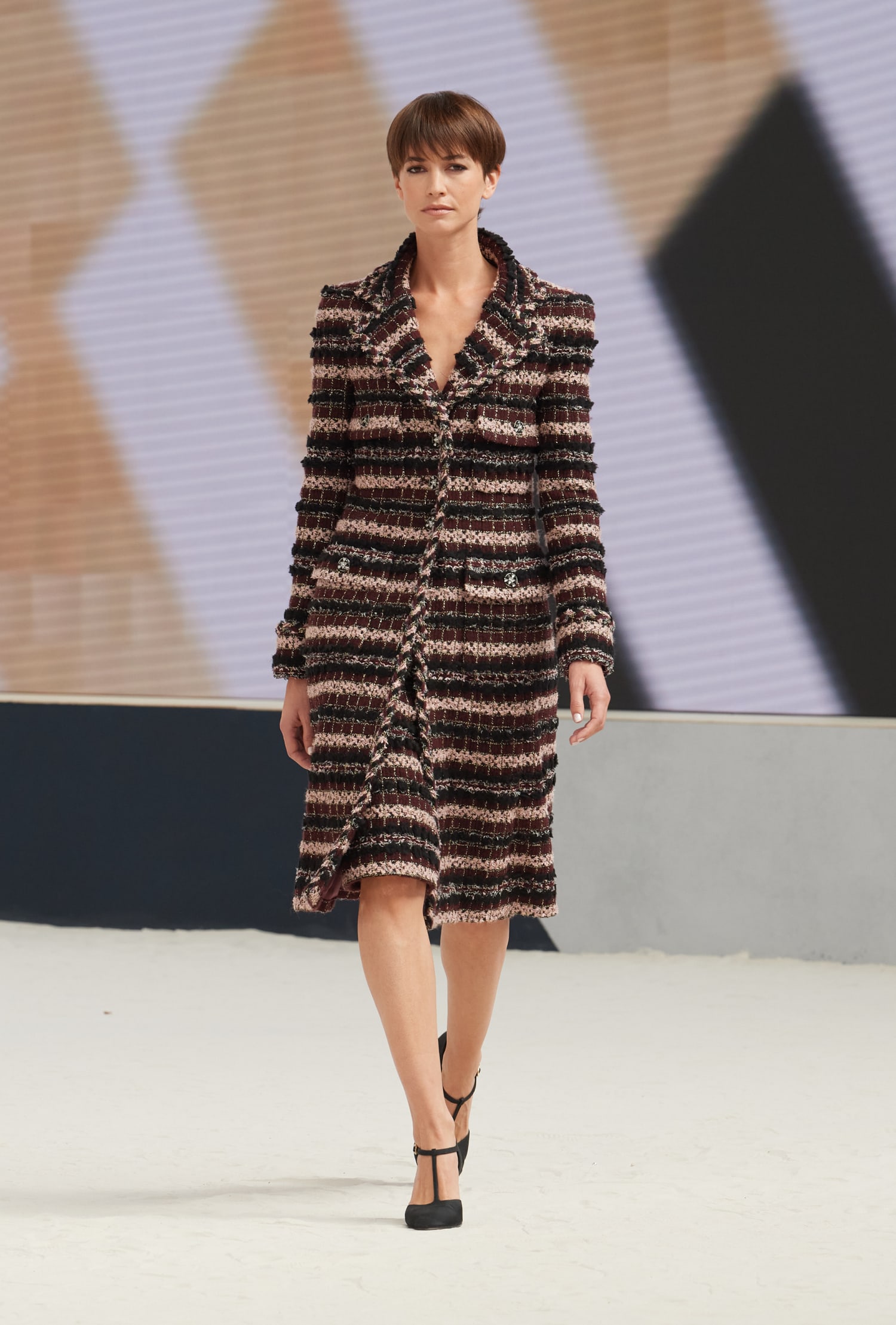 chanel_011_fw_2022_23_hc_collection-LD