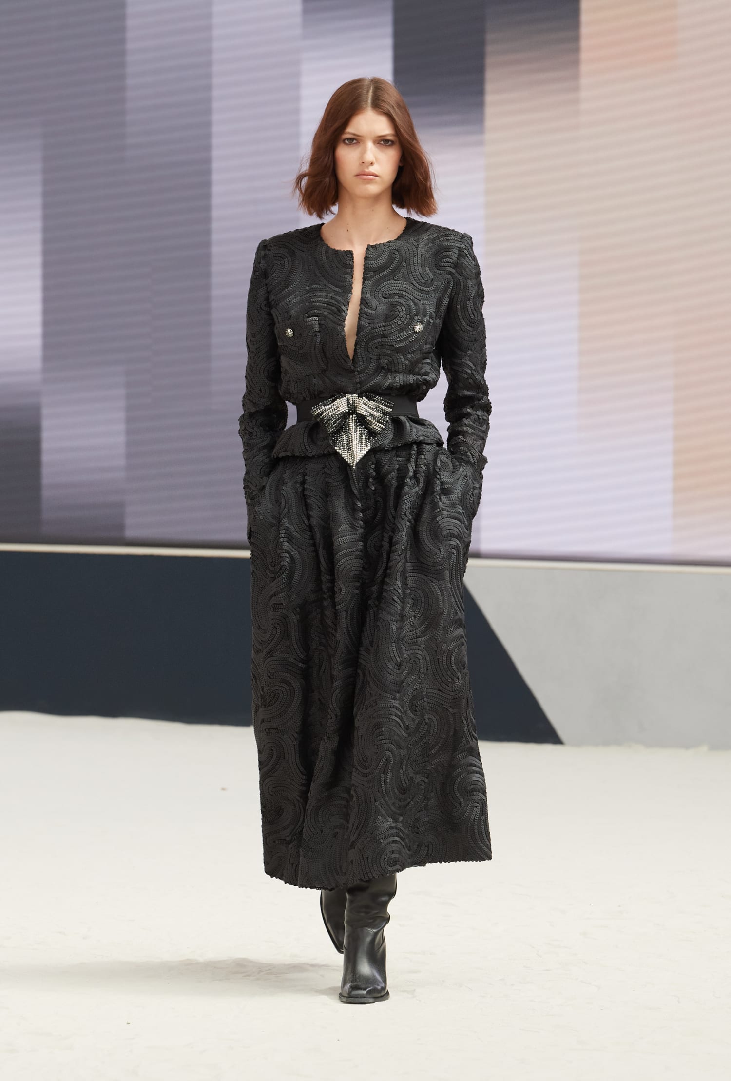 chanel_025_fw_2022_23_hc_collection-LD