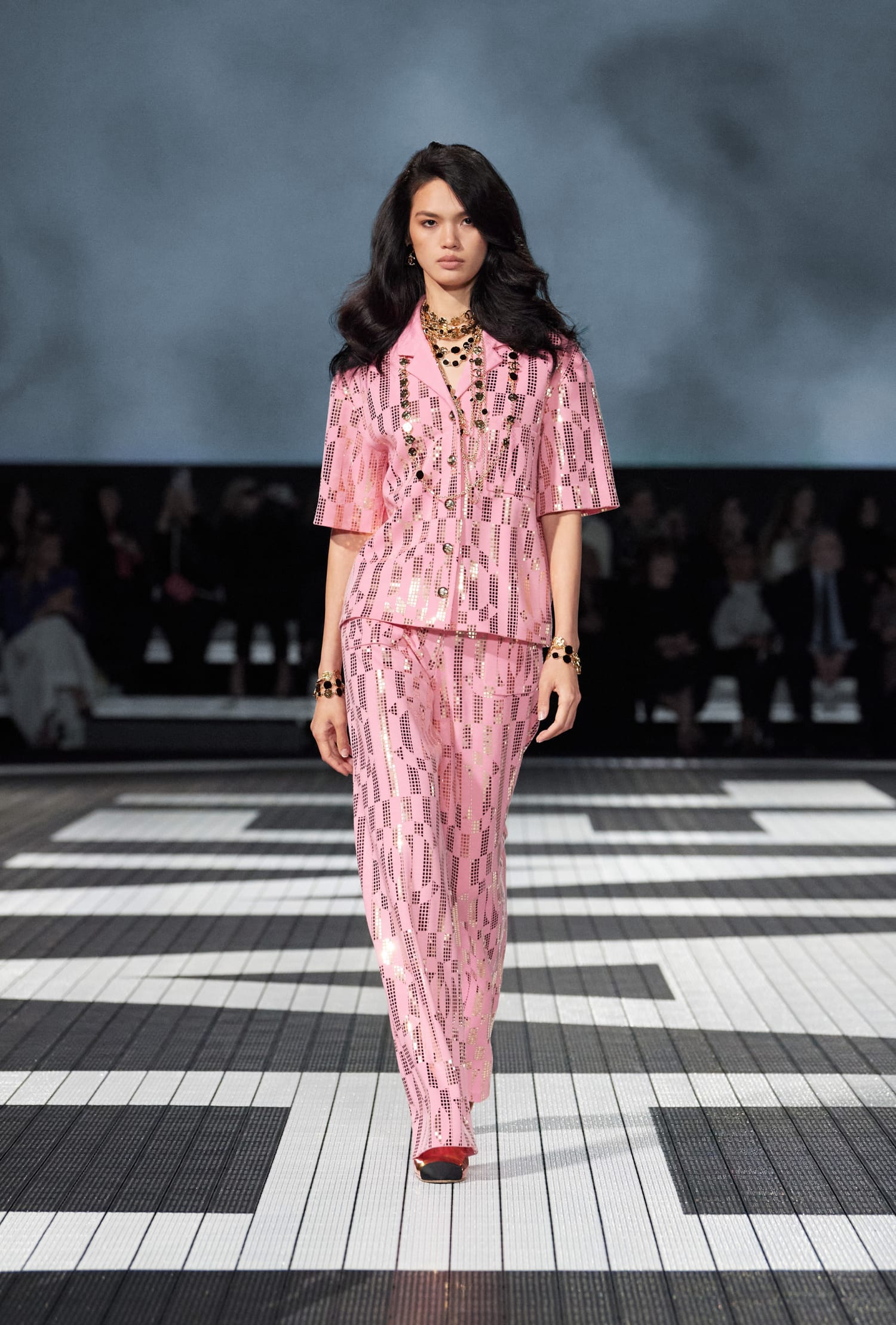chanel_look_54_cruise-2023-24-show-LD