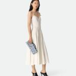 Zaljubili smo se u novu verziju Bottega Veneta Andiamo clutch torbice