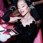 Znamo gdje pronaći najsjajnije poklone ove blagdanske sezone! Izdvojili smo 5 favorita iz Swarovski Holiday kolekcije