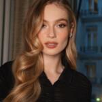 Otkrivena je tajna blistavog tena zvijezde serije “Bridgerton”