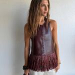 Statement top je uvijek dobar dodatak ormaru, a mi smo se u ovaj bordo zaljubili na prvi pogled!