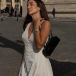 Bijela haljina je must have za toplije dane, a ovaj high street model koji nosi Tamara Kalinić je savršen!