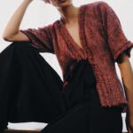 Zaljubili smo se u ovaj high street top s peplum detaljem!