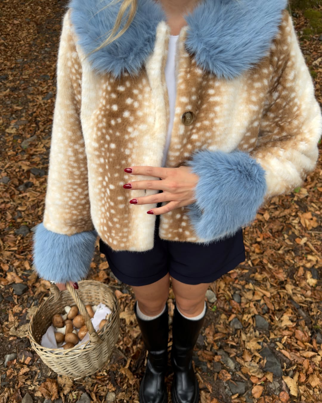 jakna s bambi printom