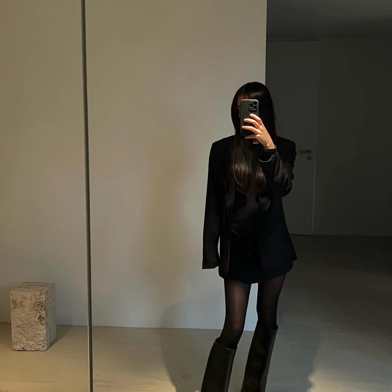 @julellina