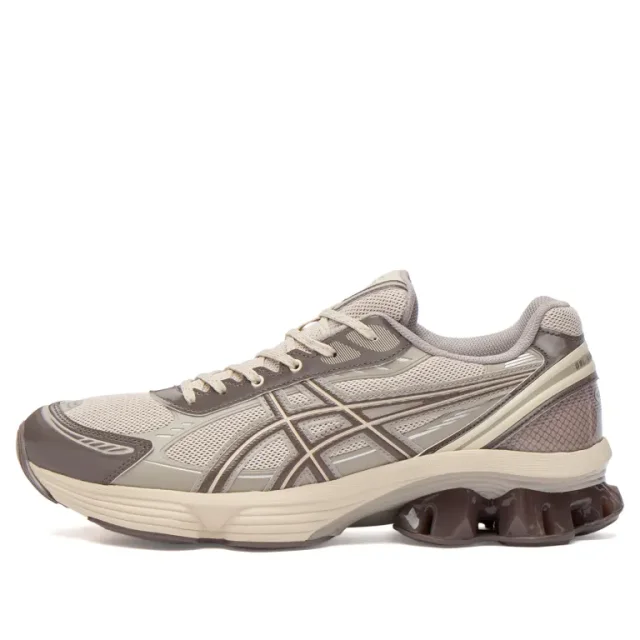 Asics (END.)
