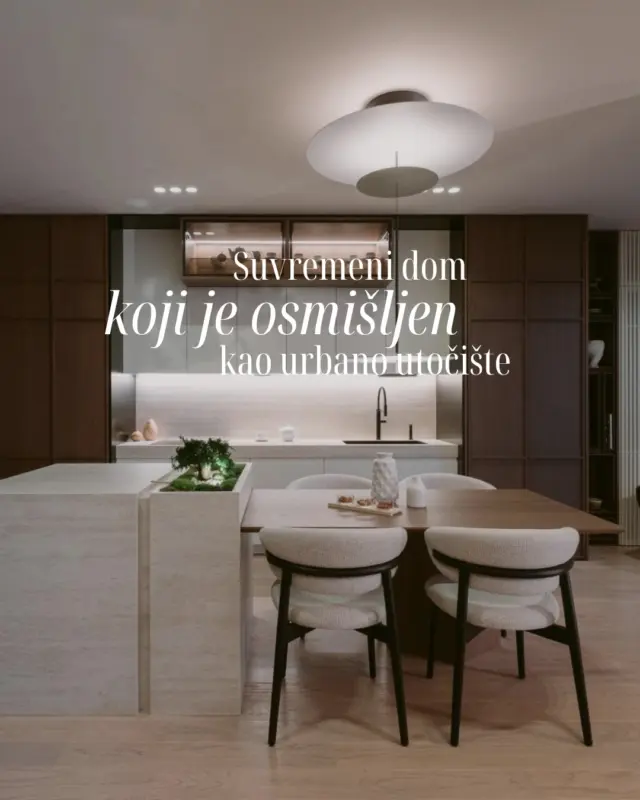 Zaboravite na interijere koji žele impresionirati, ovaj suvremeni dom zamišljen je kao urbano utočište, mjesto tišine i balansa.

Pod potpisom @pujo_architects_and_designers, prostor vješto kombinira orijentalne utjecaje i suvremeni dizajn, stvarajući ambijent koji poziva na introspekciju. Od zen vrta na kuhinjskom otoku do keramičkog seta za čaj i blagovaonskog stola od tamnog drveta, svaki detalj je promišljen i svrhovit. Više otkrijte na linku u opisu profila!

#MagMe Foto: Igor Prusac