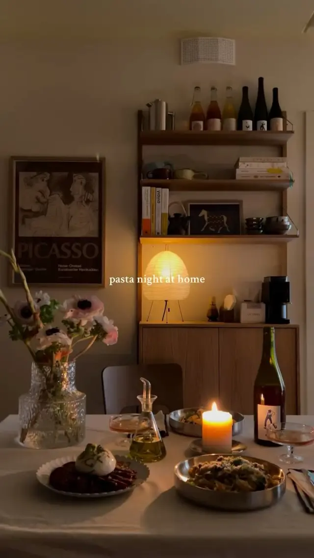 Friday night plans. 🍝

#MagMe @lille_arkiv