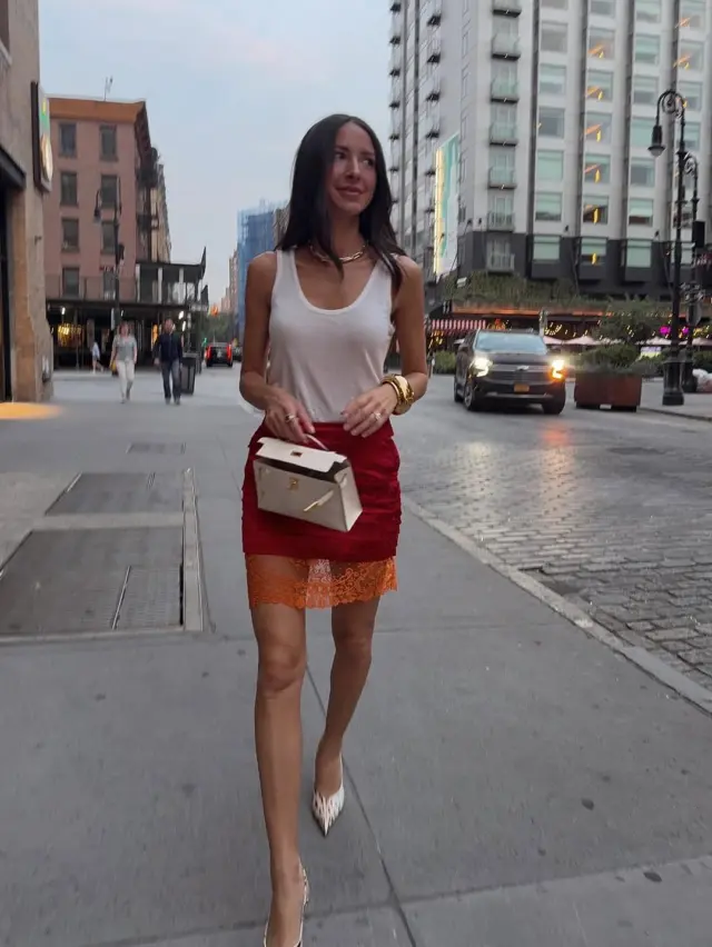 Outfit of the night. ❤️🧡

#MagMe @ariellecharnas