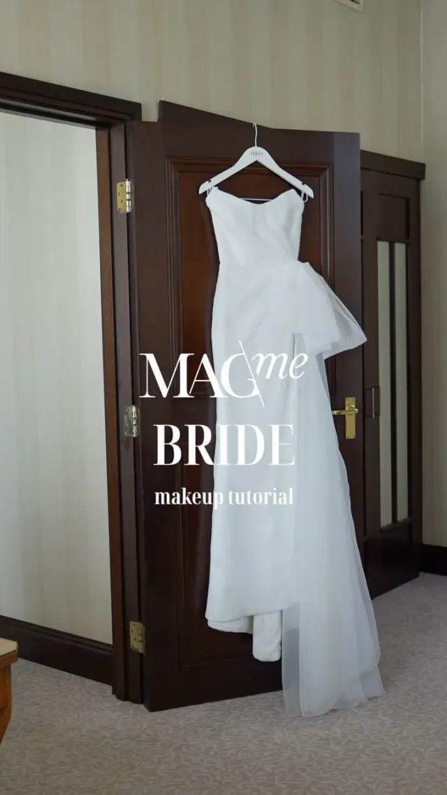 U suradnji s renomiranim makeup artistom @sasajokovic, predstavljamo viziju savršenog bridal makeupa – besprijekornog, postojanog i sofisticiranog.

Naglasak je na vrhunskoj pripremi kože uz luksuznu njegu La Mer te kreiranju svevremenskog makeupa s Estée Lauder proizvodima koji prate mladenku u svakom trenutku njezinog dana.

Pogledajte reel i otkrijte ključne korake stvaranja bridal makeupa koji traje — i ostavlja dojam.

#MagMe @hrvoje.banic