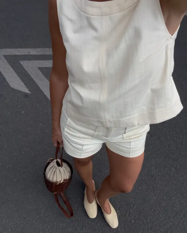 Summer in the city. 🍦
#MagMe
@paulinegandolfini