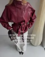 Bordo boja i ove je jeseni jedan od najvećih modnih favorita, a pronašli smo jaknu koja nas je odmah osvojila! 

Ovaj Mango model od umjetne kože spaja oversized kroj, visoki ovratnik i pojas u struku koji stvara efektnu siluetu pješčanog sata. Osim što izgleda jako chic, lako se uklapa u različite kombinacije, od traperica i bijele košulje do suknji i elegantnijih komada. Više detalja donosimo na linku u opisu profila.

#MagMe @mariemetss
